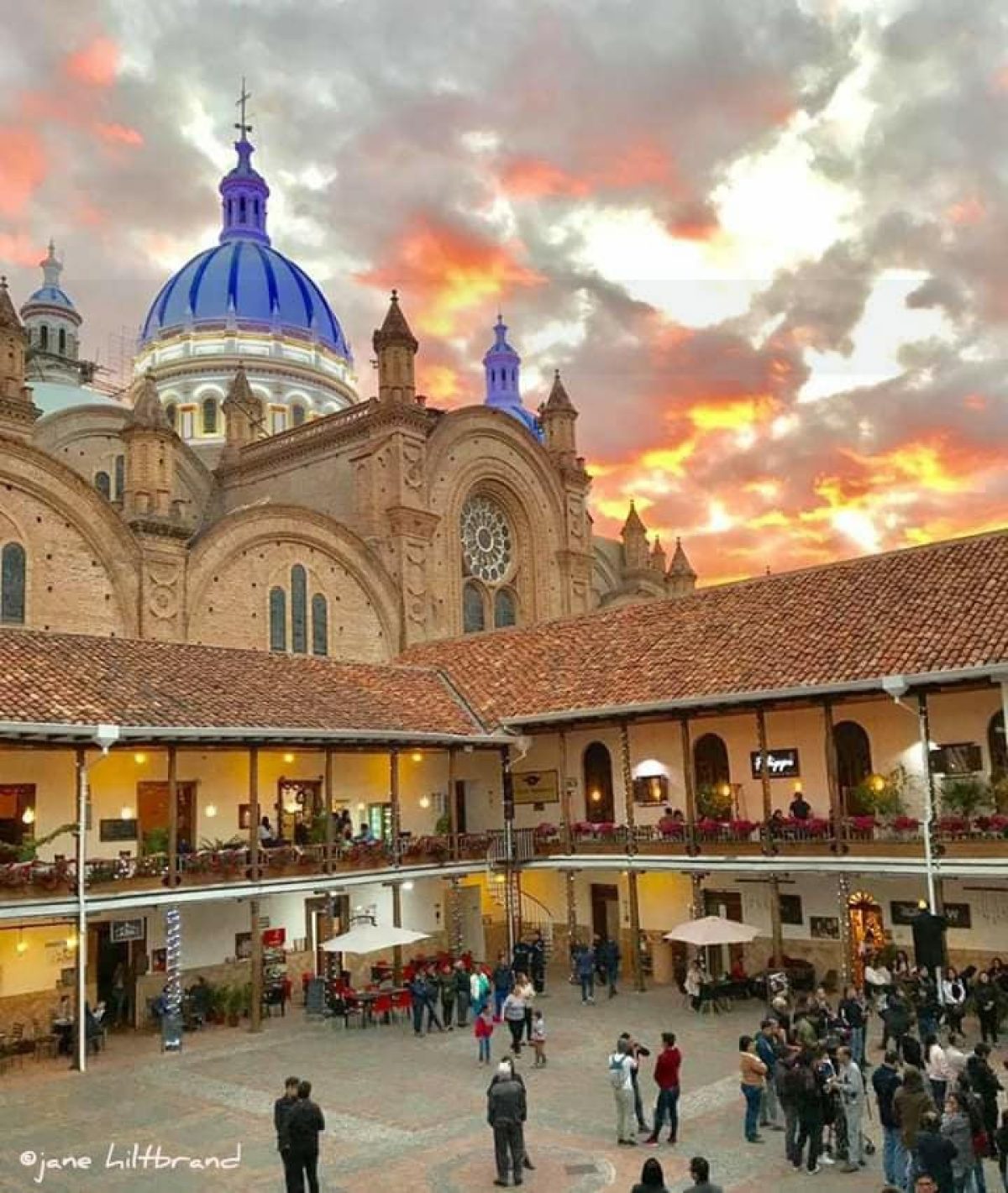 Cuenca Colonial Architecture