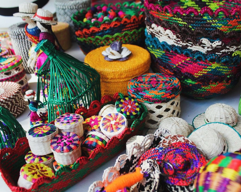 Traditional Ecuadorian Crafts